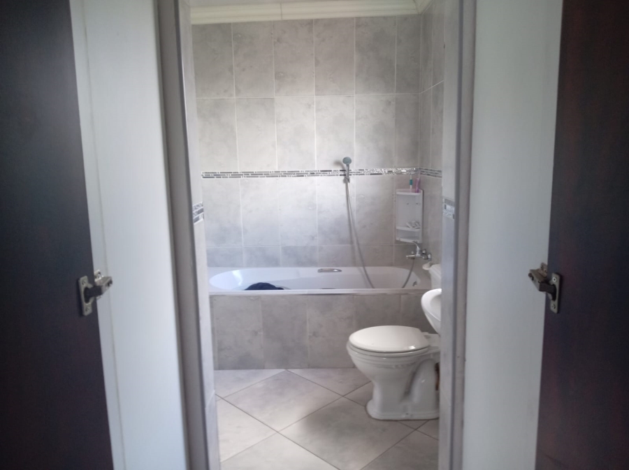 2 Bedroom Property for Sale in Jouberton North West
